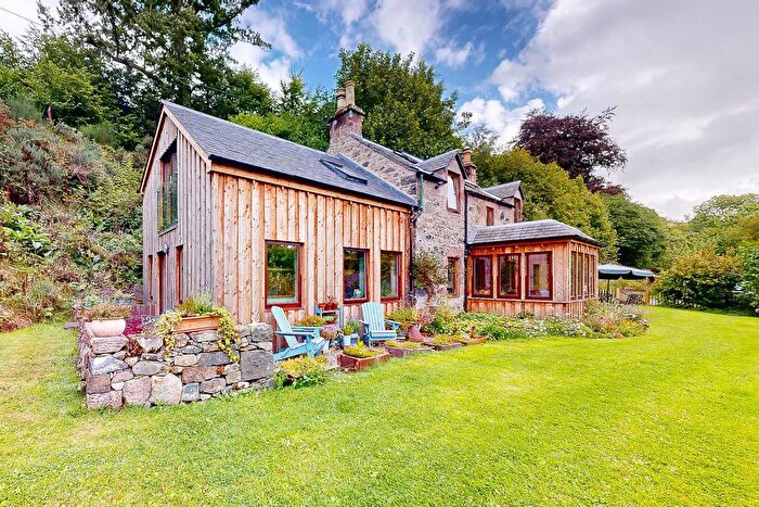 3 Bedroom Detached House For Sale In Craighall, Rattray, Blairgowrie, PH10