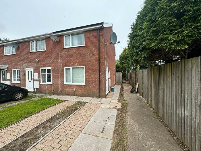 2 Bedroom Semi-Detached House To Rent In Dale Close, Fforestfach, Swansea, SA5