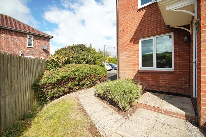 2 Bedroom Terraced House To Rent In Montreal Avenue, Horfield, BS7
