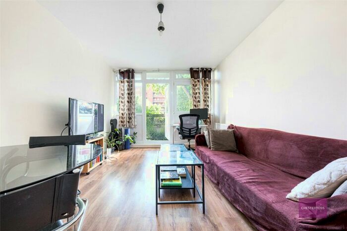 1 Bedroom Flat To Rent In Bletchley Court, Wenlock Street, N1