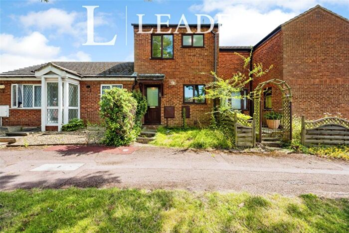 2 Bedroom Terraced House For Sale In Blackmoor Gate, Furzton, Milton Keynes, MK4