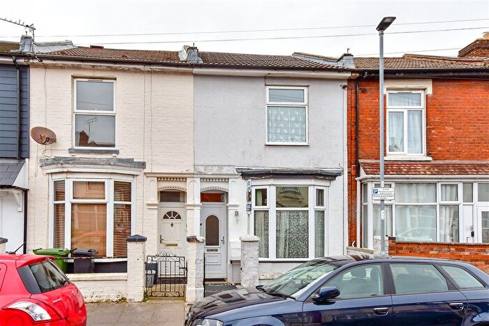 3 Bedroom Terraced House For Sale In Clive Road, Fratton, Portsmouth, Hampshire, PO1