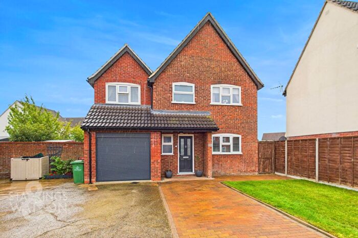 4 Bedroom Detached House For Sale In Edinburgh Close, Watton, Thetford, IP25