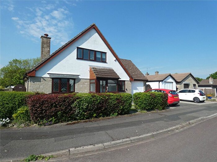 3 Bedroom Bungalow For Sale In Court Meadow, Stone, Berkeley, Gloucestershire, GL13