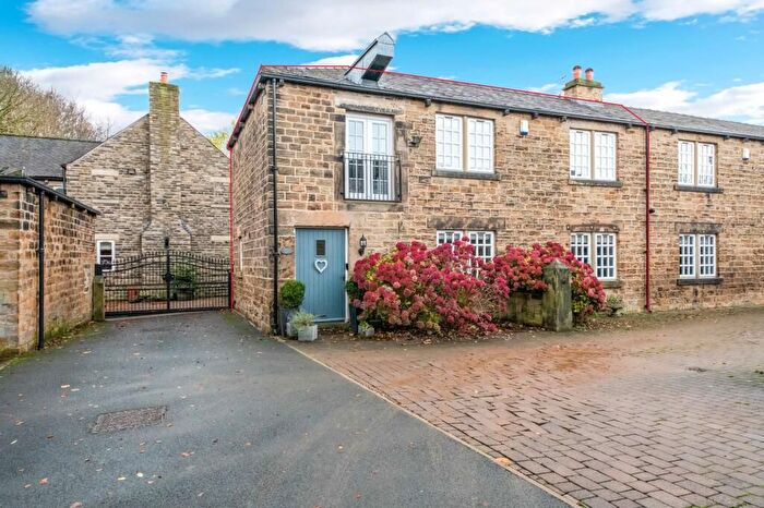 4 Bedroom Semi-detached House For Sale In Wesley Street, Ossett, WF5