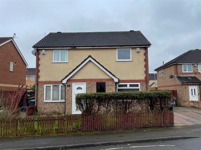 2 Bedroom Property To Rent In Netherfields Crescent, Middlesbrough, TS3