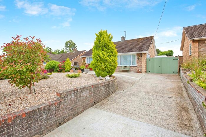 2 Bedroom Detached Bungalow For Sale In Main Street, Mudford, Yeovil, BA21