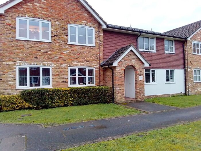 1 Bedroom Flat To Rent In Broadhurst, Cove, Farnborough, Hampshire, GU14