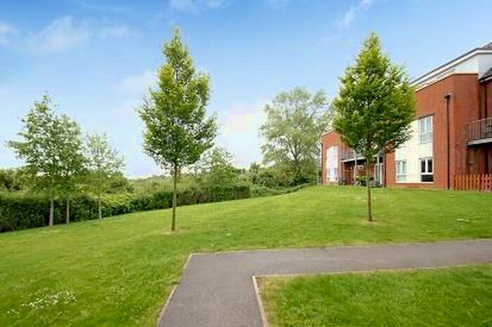 2 Bedroom Apartment To Rent In Gordon Woodward Way, Oxford, OX1