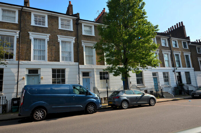 1 Bedroom Apartment To Rent In Offord Road, Islington, N1
