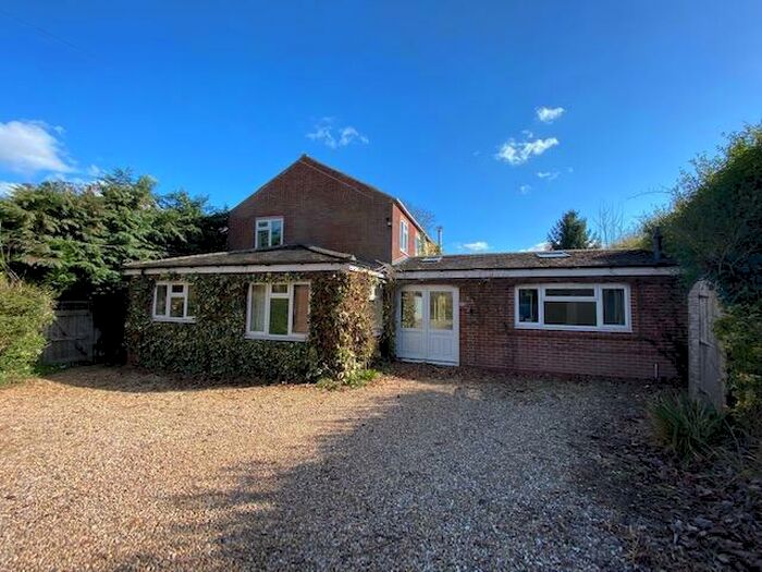 5 Bedroom Detached House To Rent In North Road, South Kilworth, LE17
