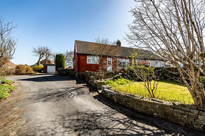 3 Bedroom Semi Detached House For Sale In Broadley Grove, Halifax, HX2