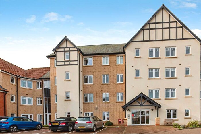 1 Bedroom Flat For Sale In Cotton Lane, Bury St. Edmunds, IP33