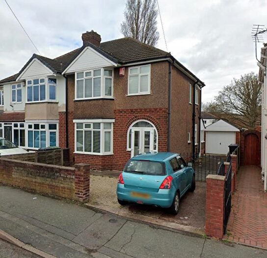3 Bedroom Semi-Detached House To Rent In Hadley Road, Bilston, WV14