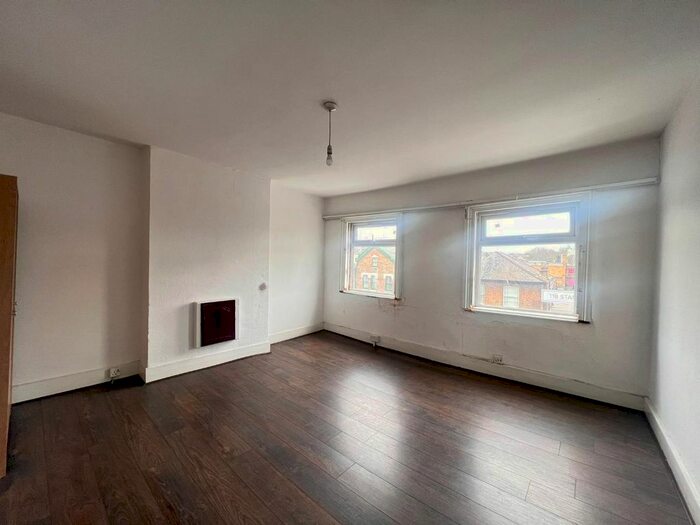 2 Bedroom Flat To Rent In Stanstead Road, London, SE23