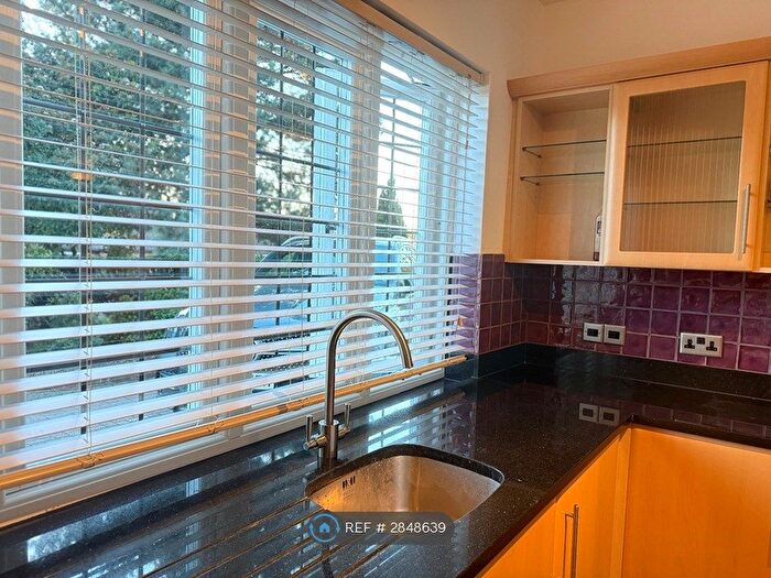 1 Bedroom Flat To Rent In Holland Ave, Sutton, SM2