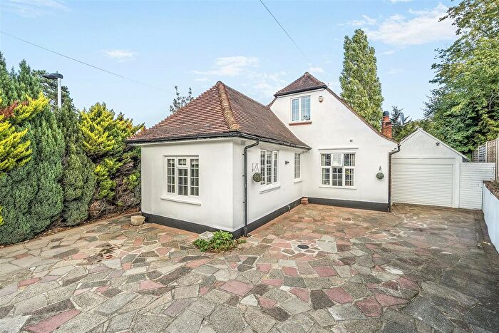 4 Bedroom Detached House For Sale In Eastcote, Orpington, BR6