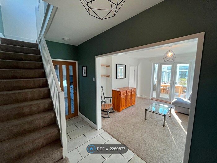 4 Bedroom Semi Detached House To Rent In Cotman Walk, Bristol, BS7