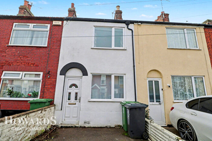 2 Bedroom Terraced House For Sale In Tottenham Street, Great Yarmouth, NR30