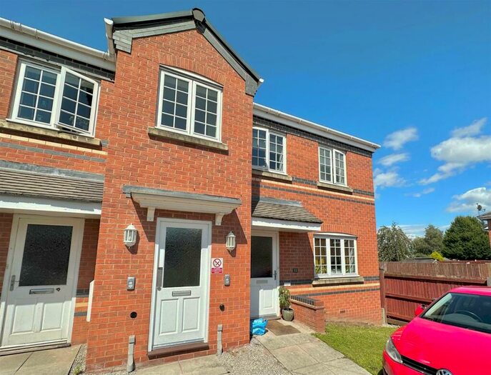 2 Bedroom Apartment To Rent In Glover Road, Castle Donington, Derby, DE74