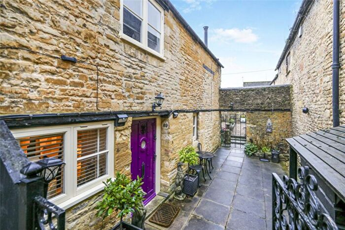 2 Bedroom End Of Terrace House For Sale In Burford, Oxfordshire, OX18