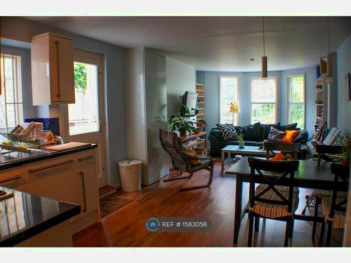 2 Bedroom Flat To Rent In Fernhead Rd, London, W9