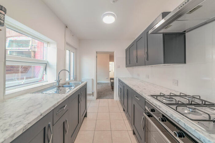 2 Bedroom Terraced House To Rent In Glentworth Road, Radford, Nottingham, NG7