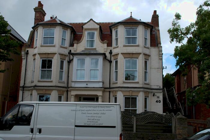 1 Bedroom Flat To Rent In Kirkley Cliff Road, Lowestoft, NR33