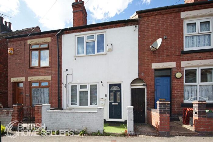 3 Bedroom Terraced House For Sale In Westbury Road, Nuneaton, Warwickshire, CV10