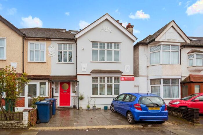 1 Bedroom Flat To Rent In Hayes Crescent London, NW11