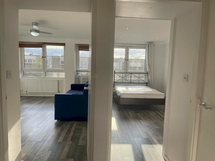 1 Bedroom Flat To Rent In Flintmill Crescent, London, SE3