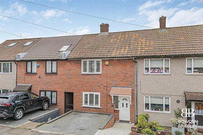 2 Bedroom Terraced House For Sale In Burrow Road, Chigwell, IG7