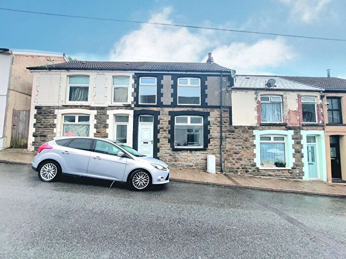 3 Bedroom Terraced House To Rent In Blaen-Y-Cwm Terrace, Treherbert, CF42