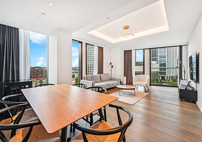 3 Bedroom Flat For Sale In Carnation Way, Thames City, SW8