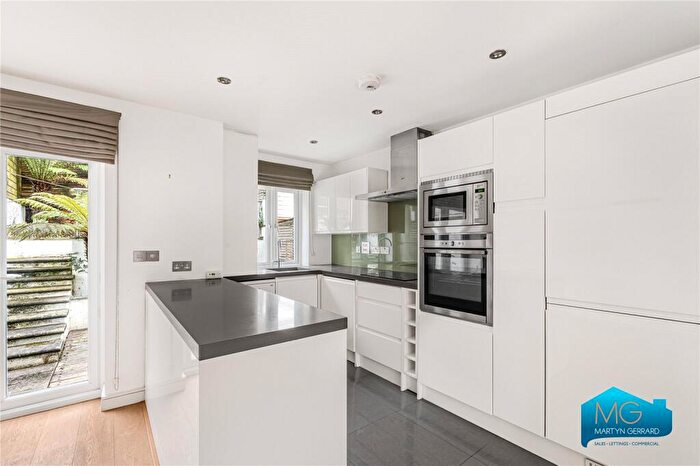 2 Bedroom Terraced House To Rent In Muswell Hill Place, London, N10