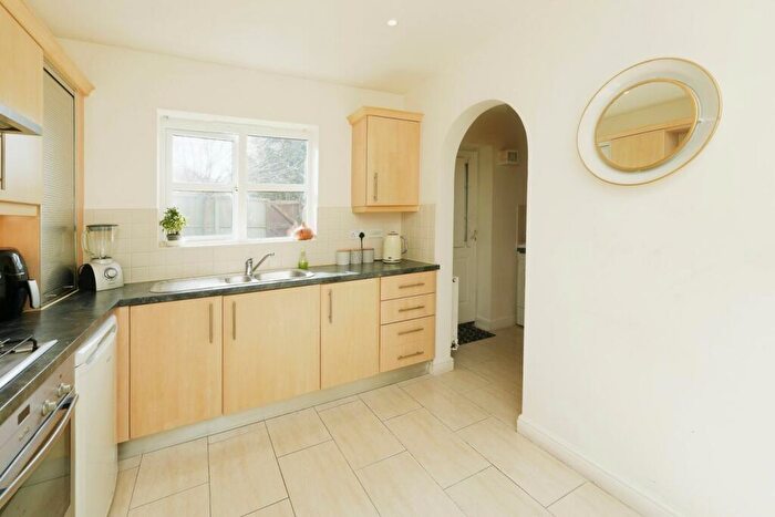 4 Bedroom Town House For Sale In Lathom Close, Liverpool, L36