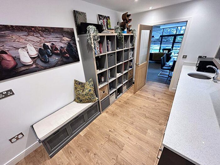 4 Bedroom Detached House For Sale In Queens Drive, Colwyn Bay, LL29