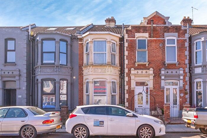 3 Bedroom Terraced House For Sale In Chichester Road, Portsmouth, PO2