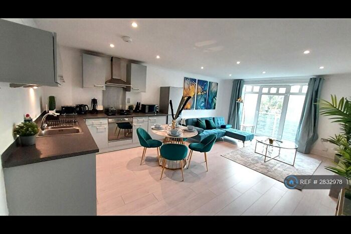 2 Bedroom Flat To Rent In Queen Victoria Road, Coventry, CV1