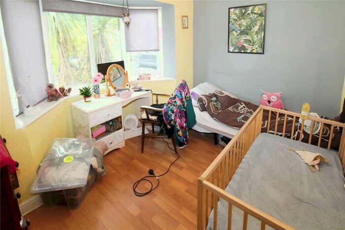 3 Bedroom Terraced House For Sale In Laurel Close, Southampton, Hampshire, SO19