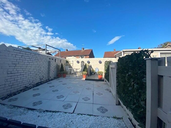 2 Bedroom Terraced House To Rent In Peashill Street, Rawmarsh, S62