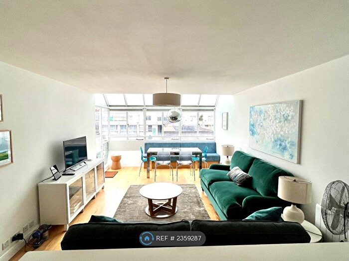 2 Bedroom Flat To Rent In O'donnell Court, London, WC1N