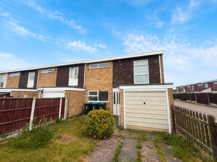 3 Bedroom House To Rent In Fitzroy Close, Coventry, CV3