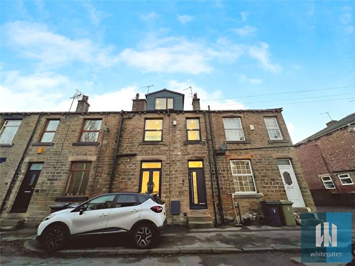 3 Bedroom Terraced House For Sale In Co-Operative Street, Mirfield, West Yorkshire, WF14