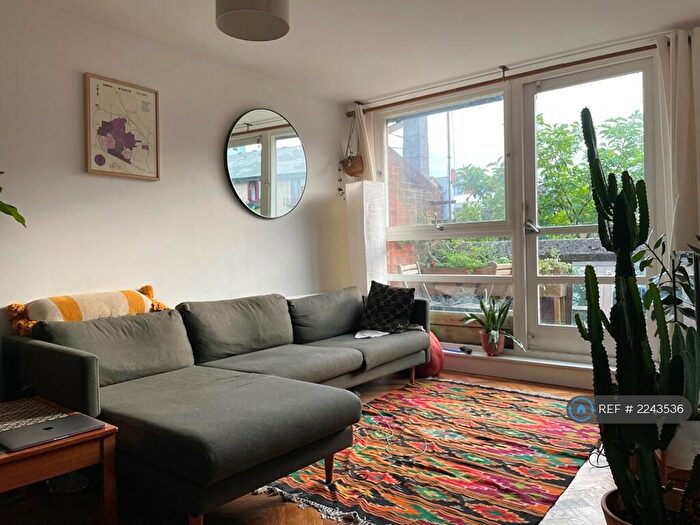 2 Bedroom Maisonette To Rent In Don Phelan Close, London, SE5