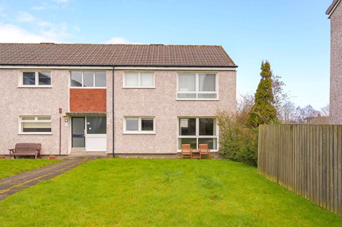 1 Bedroom Flat For Sale In Greenacre Place, Bannockburn, FK7