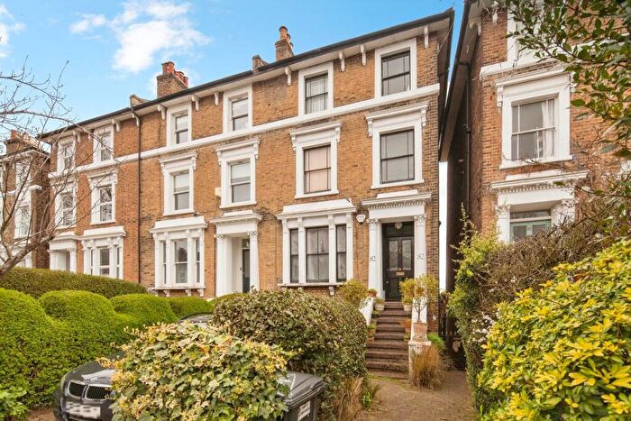 1 Bedroom Apartment For Sale In Devonshire Road, London, SE23