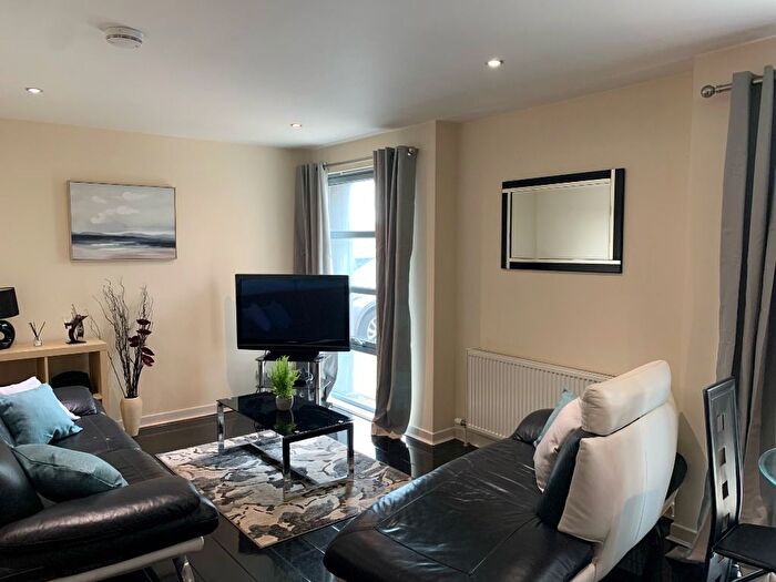 2 Bedroom Flat To Rent In Merkland Lane, City Centre, Aberdeen, AB24