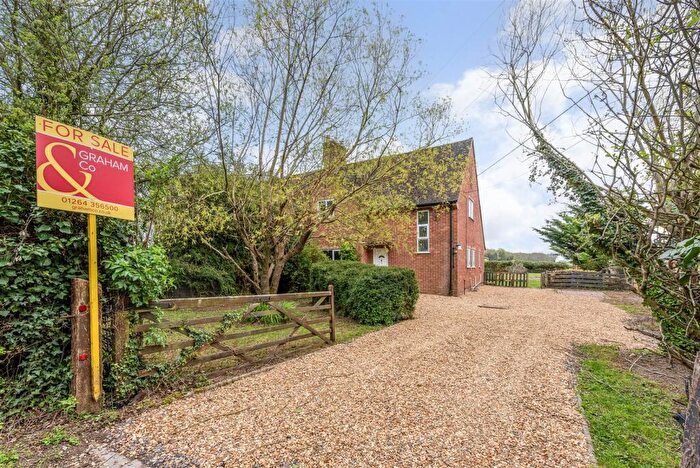 3 Bedroom Semi Detached House For Sale In St. Johns Cross, Abbotts Ann, Andover, SP11