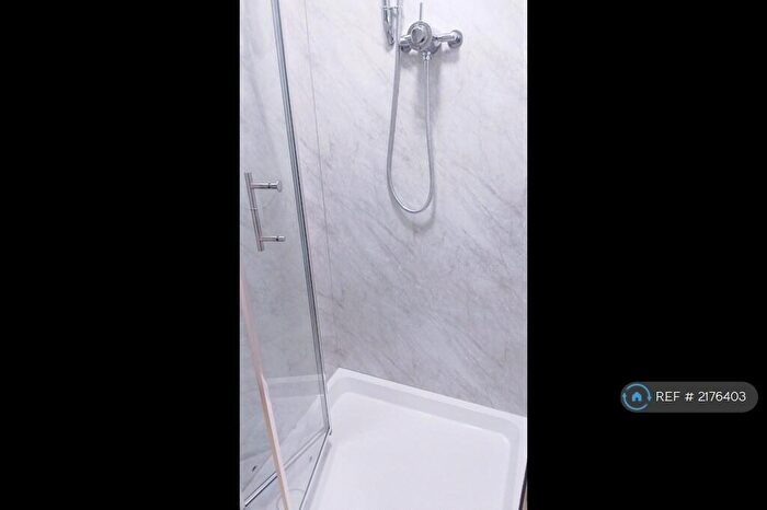 1 Bedroom Flat To Rent In Holmdale Terrace, Stamford Hill, N15